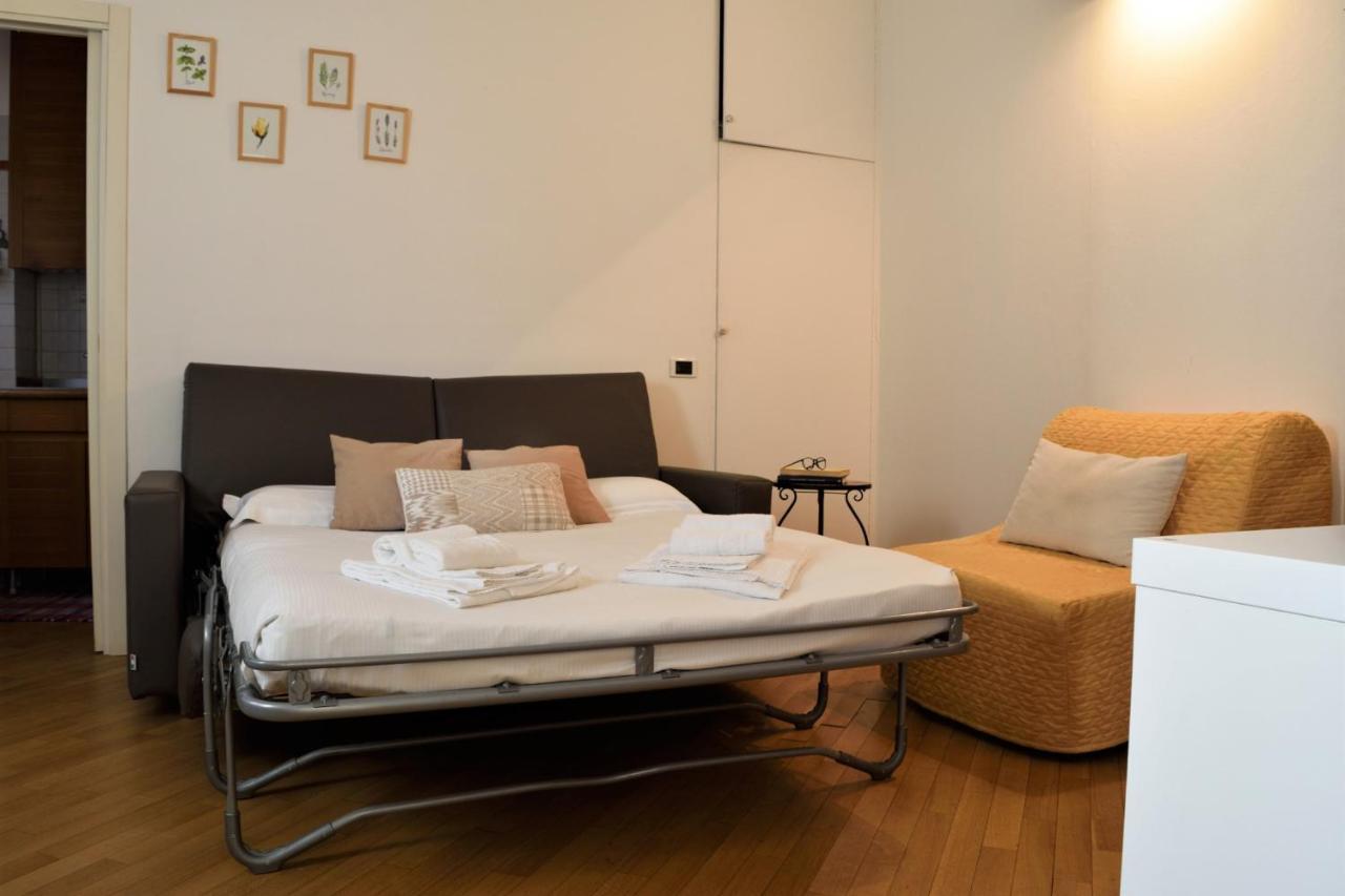 Martesana Studio Flat close to Yellow Metro Milano Esterno foto
